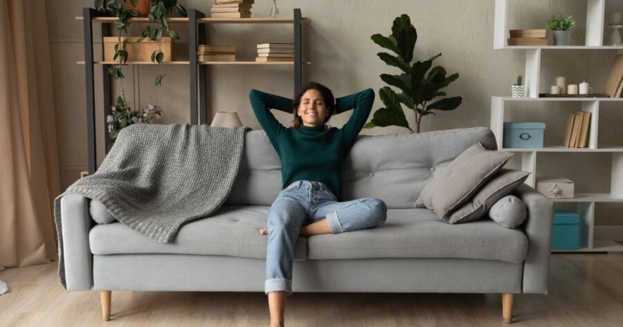 5 Ways That Decluttering Your Space Can Improve Your Health