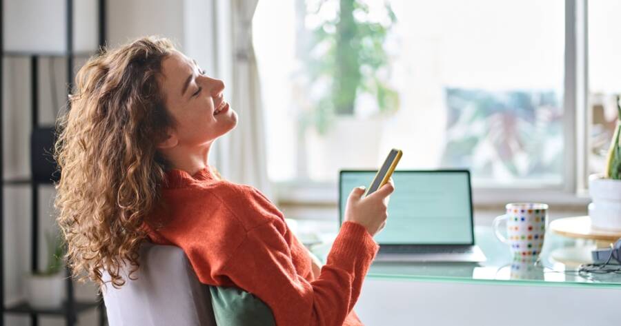 Reducing Digital Clutter: How Fewer Apps Can Improve Focus