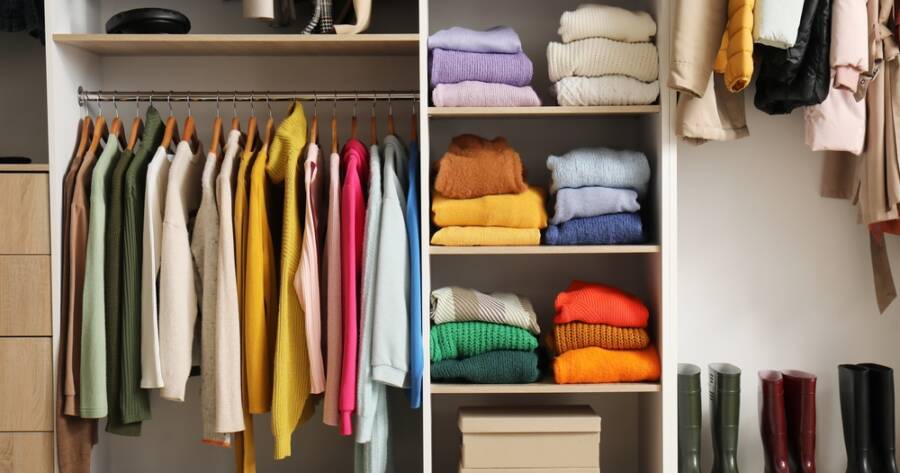 How to Organize Your Closet Like a Pro (Without Buying Anything)