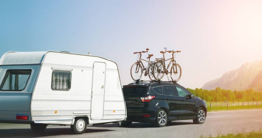 A Buyer’s Guide to Compact Two-Person Campers: Benefits and Top Models