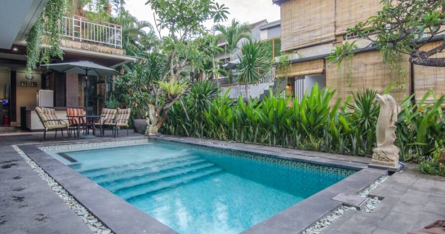 What Are 2026’s Top Space-Saving Pool Designs?