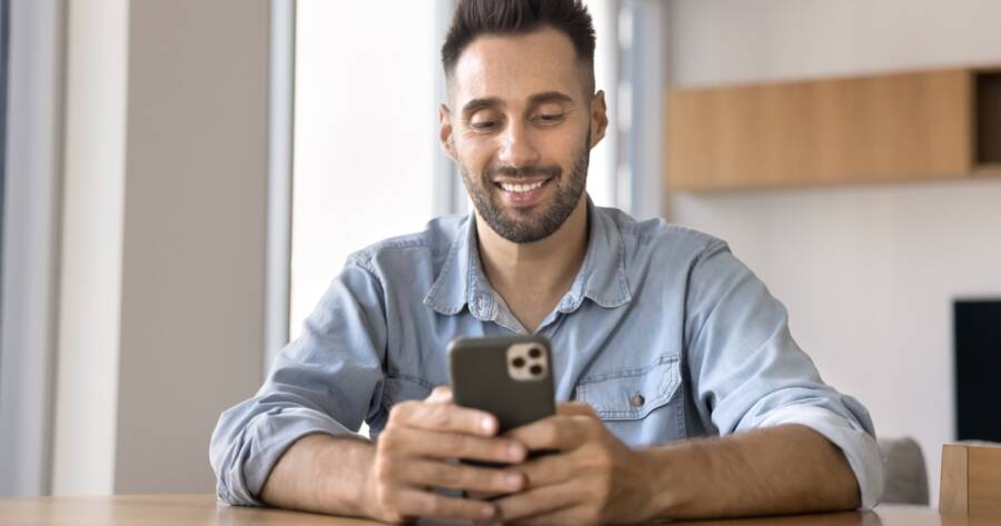 AI Girlfriend Apps: Features and Trends